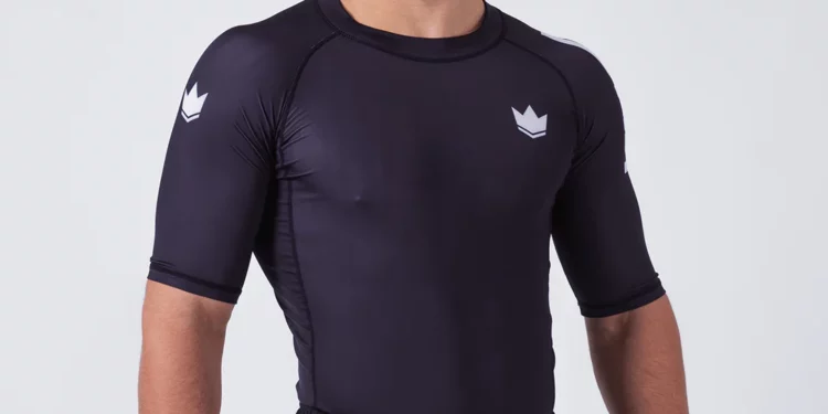 pourquoi-porter-un-rashguard-de-jjb-sous-le-gi-est-important